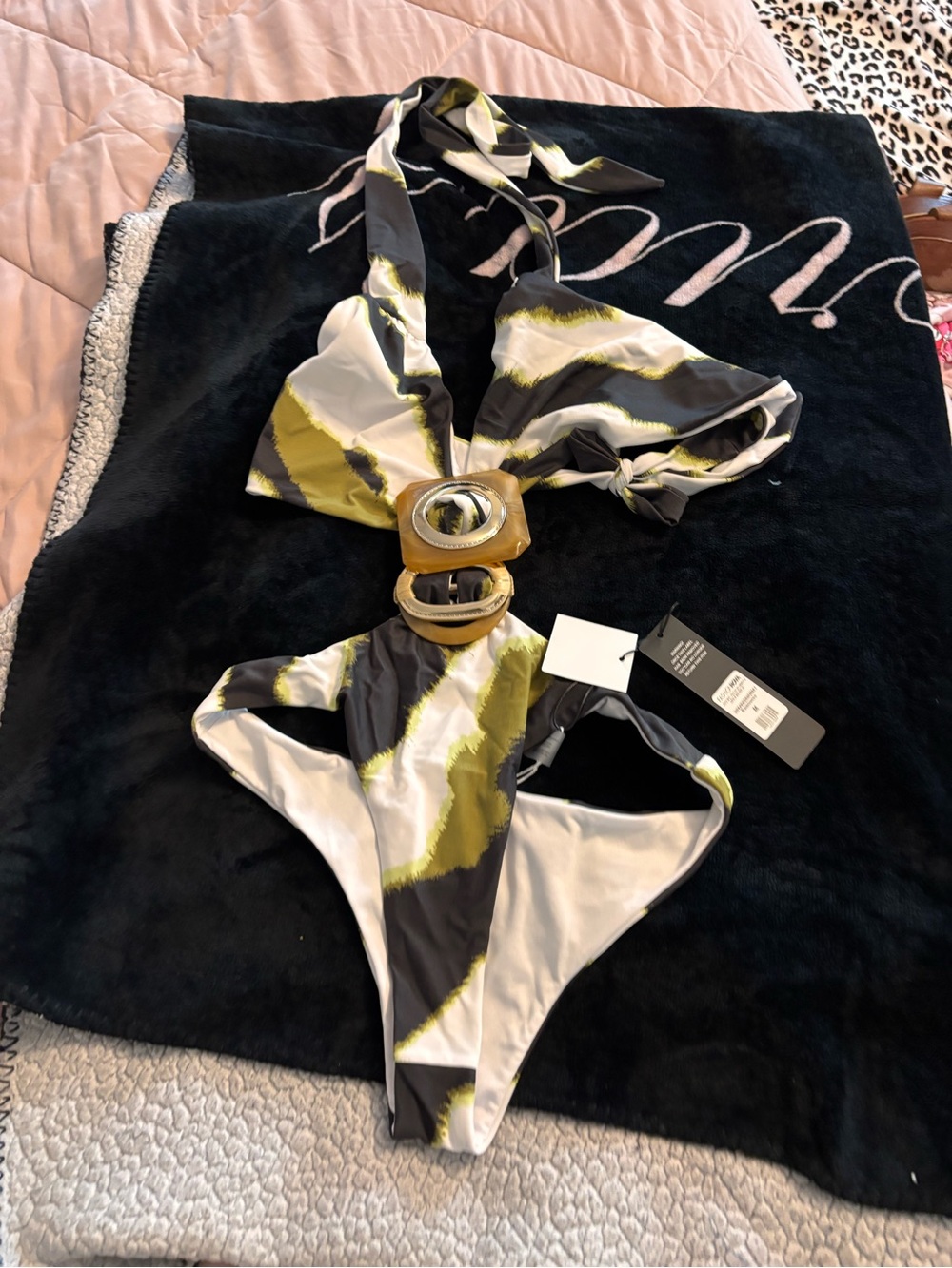 Fashion Nova Olive Green, Black & White One-Piece Swimsuit with Decorative Rings
